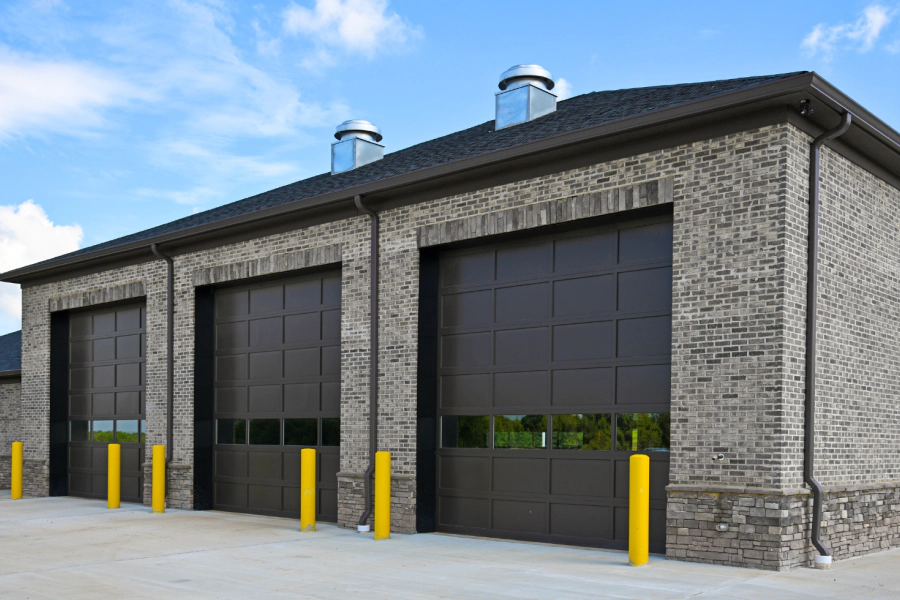 commercial garage
